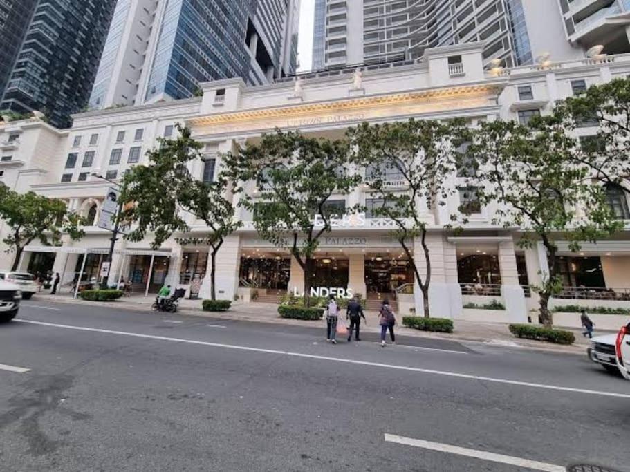 Luxestaysmnl Coastal Chic Netflx 380Mbps Pool Bgc 마닐라 외부 사진
