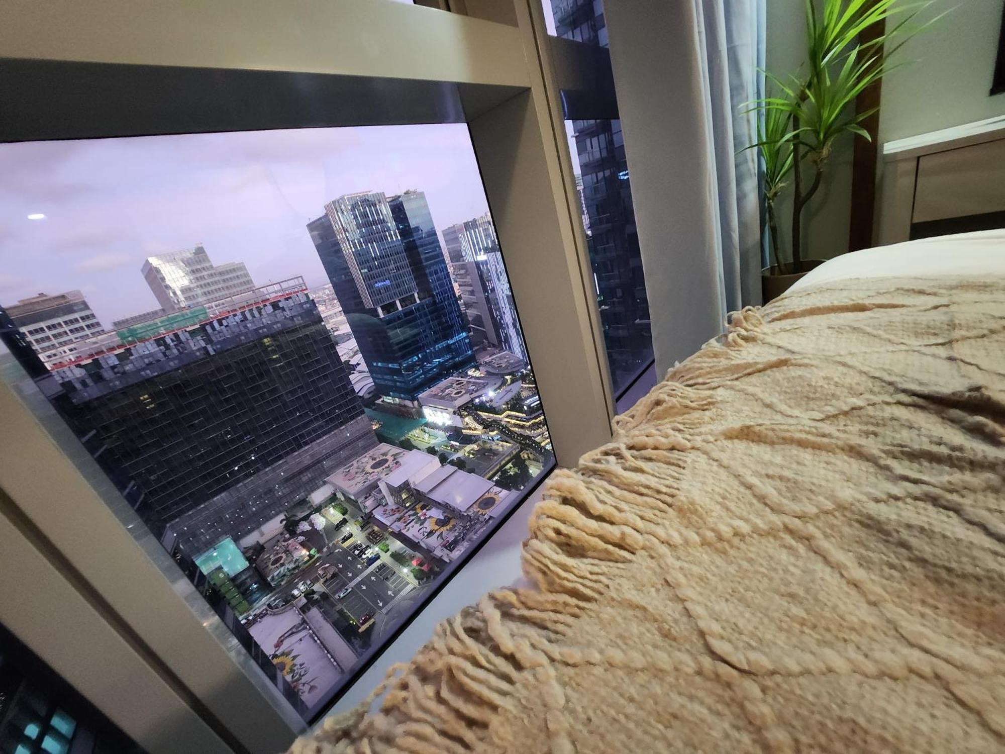 Luxestaysmnl Coastal Chic Netflx 380Mbps Pool Bgc 마닐라 외부 사진